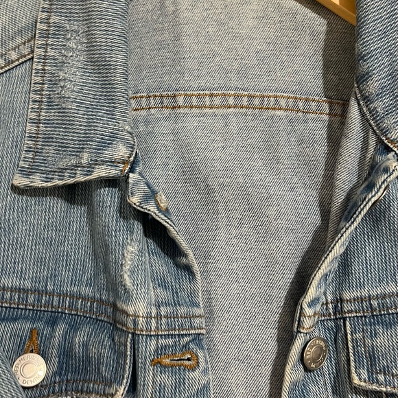 Light Wash Distressed Denim Jacket | Fits M/L - Picture 3 of 4